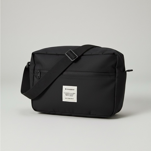 Converse Chuck Taylor Patch Logo Unisex Adjustable Messenger Crossbody Bag - Picture 1 of 16